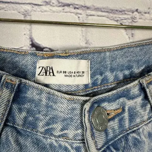 Zara TRF Mid-Rise Raw Hem Wide Leg Jeans Light Blue - Picture 5 of 6